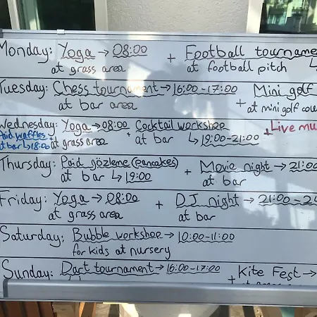 Aphrodite Beachfront * Ghaziveran