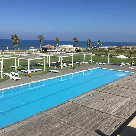 Aphrodite Beachfront Appartement *