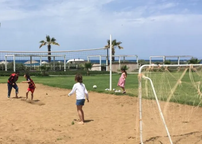 דירה Aphrodite Beachfront