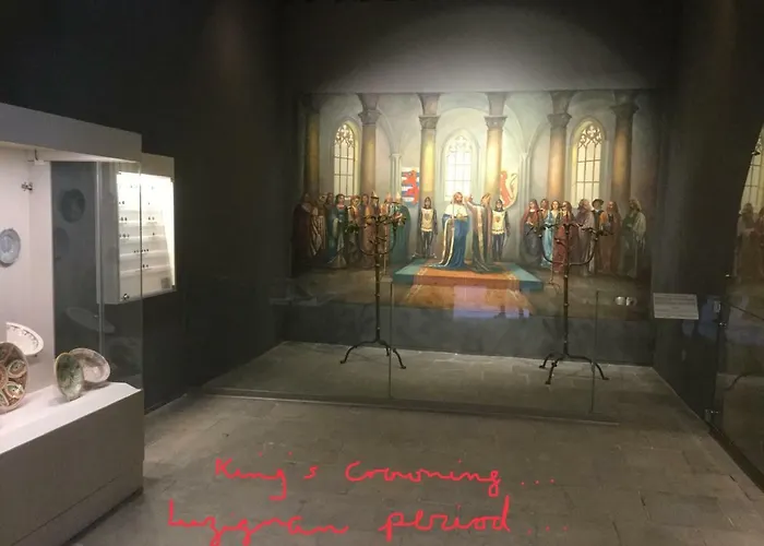 Aphrodite Beachfront דירה *