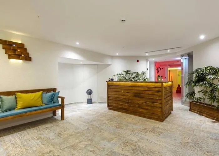 Aphrodite Beachfront דירה Ghaziveran